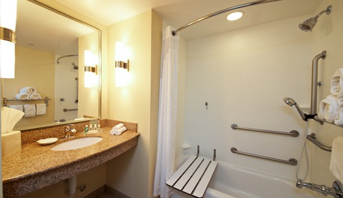 Habitación estándar, 2 camas de matrimonio (Mobility, Accessible Tub)