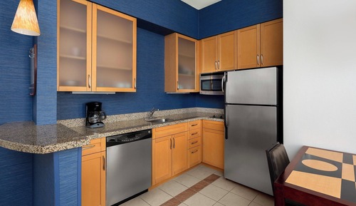 Suite, 1 habitación (Mobility/Hearing Access, Roll-in Shwr)