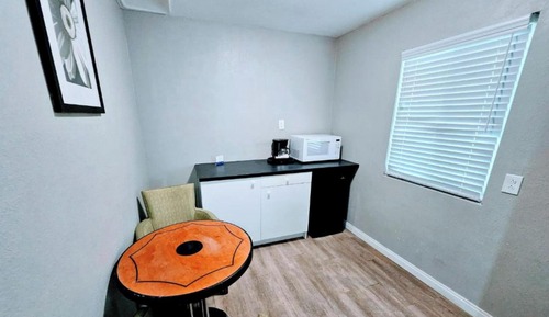 Habitación, 2 camas de matrimonio, no fumadores, cocina básica