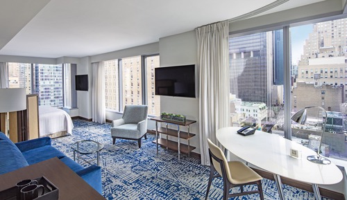 Suite junior, 1 cama de matrimonio grande (Midtown View)