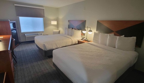 Habitación estándar, 2 camas de matrimonio, no fumadores, frigorífico y microondas