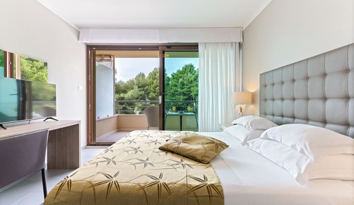 Habitación clásica doble, balcón