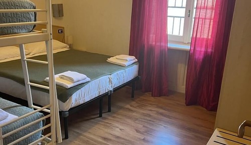 Quadruple Room, Shared Bathroom