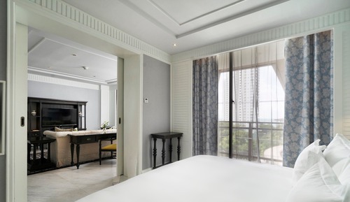 Suite junior, 1 cama de matrimonio grande, vistas a la piscina