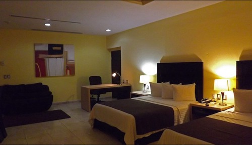 Habitación Deluxe doble, 2 camas de matrimonio
