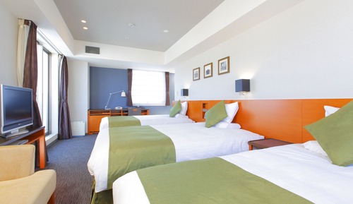 Habitación triple estándar, no fumadores (Bed width 120cm x 2 beds, 97cm x1bed)