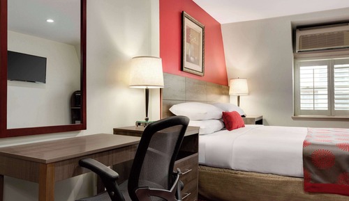 Habitación, 1 cama de matrimonio grande, accesible para personas con discapacidad (Mobility)