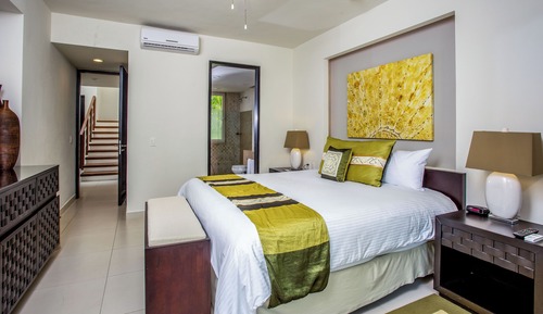 Habitación, varias camas, piscina privada
