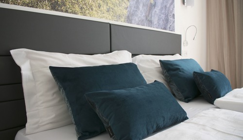 Habitación superior con 1 cama doble o 2 individuales