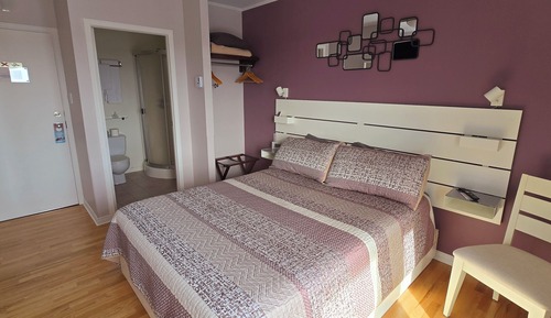 Habitación, 1 cama de matrimonio, balcón, vistas al río (Les campanules)