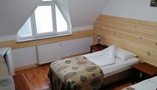 Habitación con 2 camas individuales