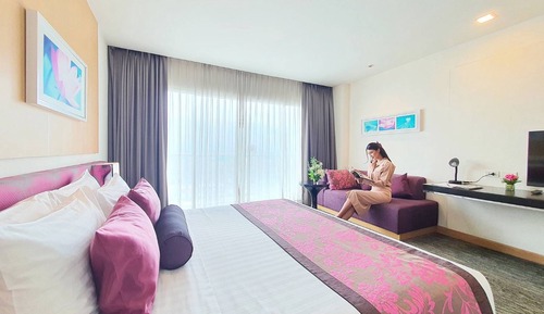 Deluxe Plus Single Room