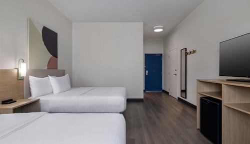 Habitación, 2 camas de matrimonio, accesible para personas con discapacidad, bañera (Mobililty)
