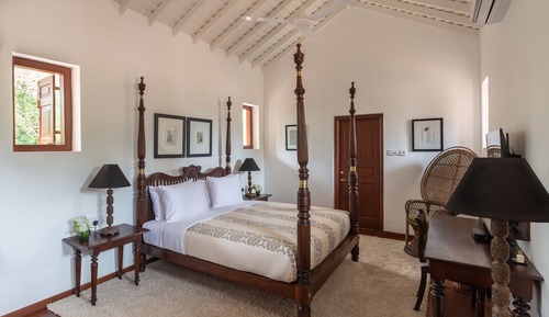 Superior King Room