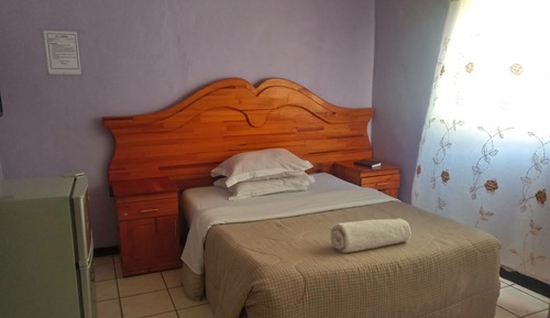 Habitación estándar con 2 camas individuales