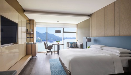 Habitación, 1 cama de matrimonio grande, vistas al lago