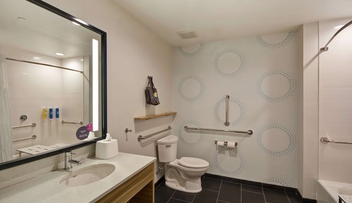 Habitación, 1 cama de matrimonio grande, accesible para personas con discapacidad (Hearing)