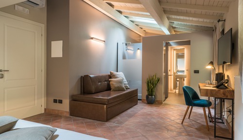 Habitación Deluxe con 1 cama doble o 2 individuales (Lunaria)