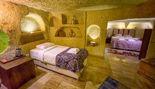 King Suite with Jacuzzi