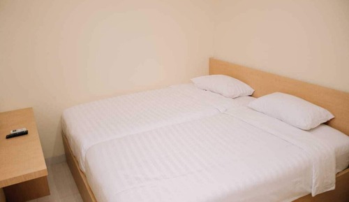 Habitación estándar con 1 cama doble o 2 individuales