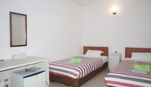 Habitación económica con 2 camas individuales