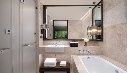 Suite, 1 habitación, balcón