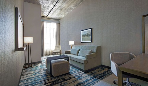 Suite, 1 cama de matrimonio grande, vistas al río