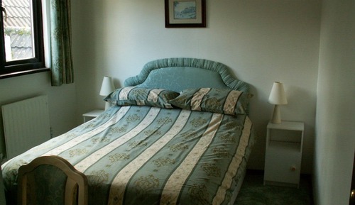 Habitación doble, baño privado