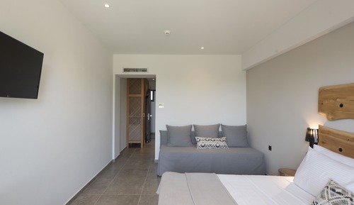 Habitación superior con 1 cama doble o 2 individuales