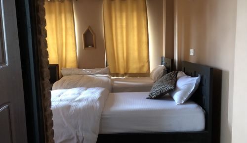 Habitación estándar con 2 camas individuales