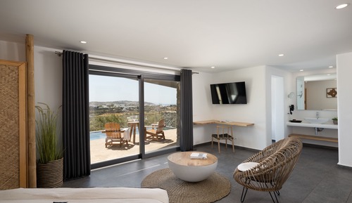 Junior Studio Suite, Private Pool (Elia)