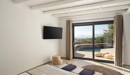Deluxe Suite, Private Pool (Rhenia)