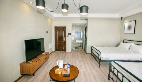 Twin Room, Mountain View