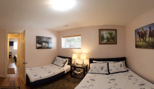 Family Room, Multiple Beds, Shared bathroom