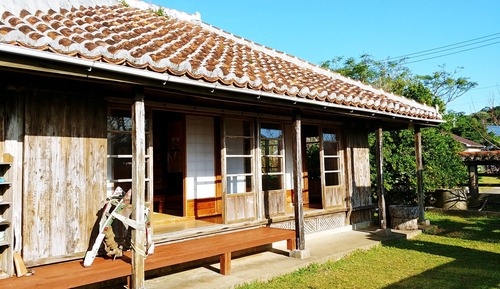 Casa tradicional (Old Okinawa Style)
