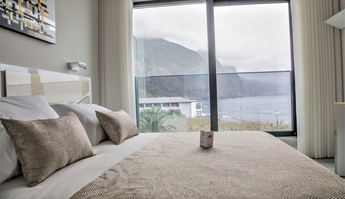 Habitación doble, 1 cama doble, vistas parciales al mar