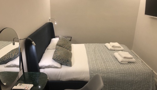 Estudio, baño privado (Suite)
