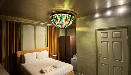 Habitación estándar doble, baño privado (1st Foor - Room LC2)