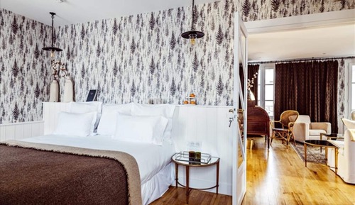 Suite familiar