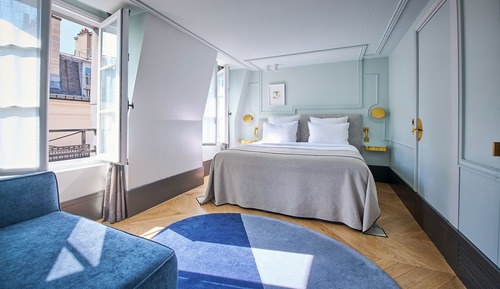 Suite (Cambon)
