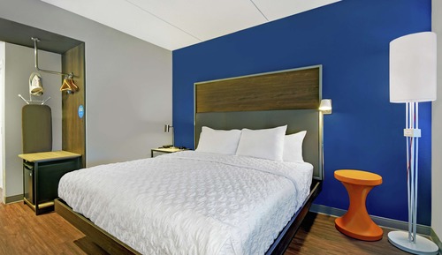 Habitación, 1 cama de matrimonio grande, accesible para personas con discapacidad, bañera