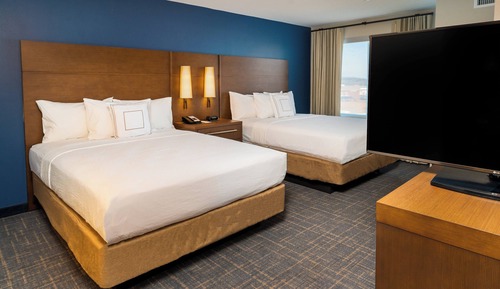 Suite, varias camas, no fumadores (Mobility Accessible, Roll-in Shower)