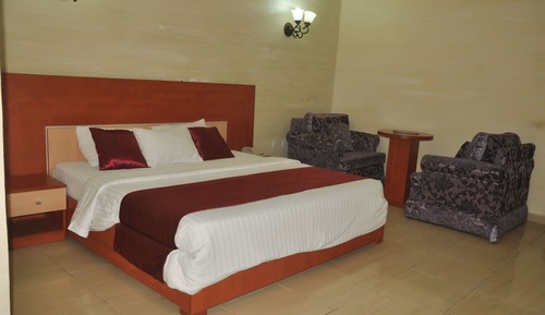 Habitación de lujo (LUXURY SUITES)