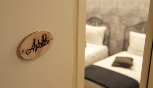 Habitación con 2 camas individuales