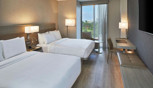 Habitación, 2 camas de matrimonio, vistas a la ciudad