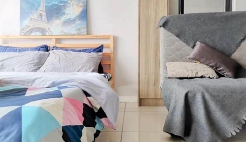Apartamento de diseño, 1 cama de matrimonio con sofá cama (1)