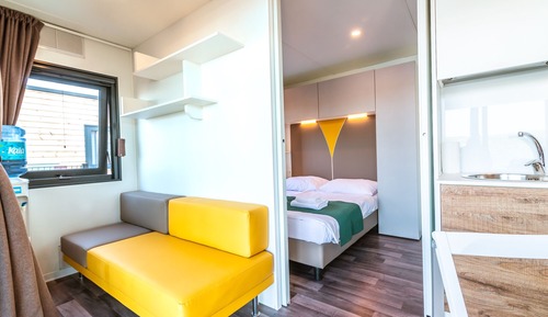 Luxury Mobile Home, Sea View (MK)