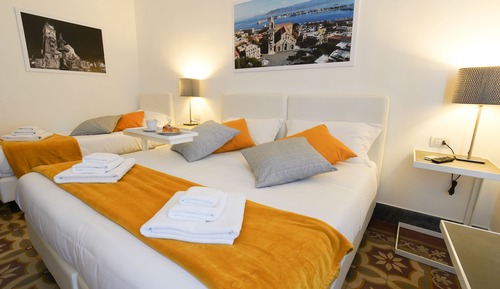 Habitación triple de lujo