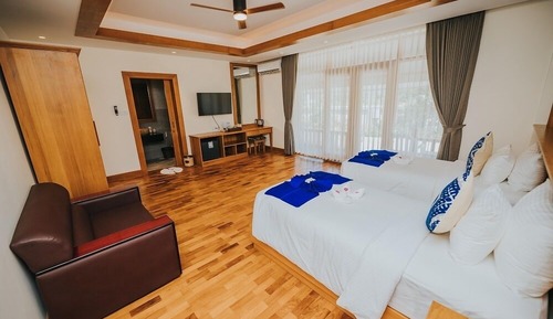 Villa, 1 cama de matrimonio grande, vistas al jardín