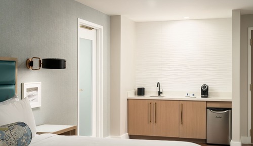 Suite junior, 1 cama de matrimonio grande, vistas al complejo turístico